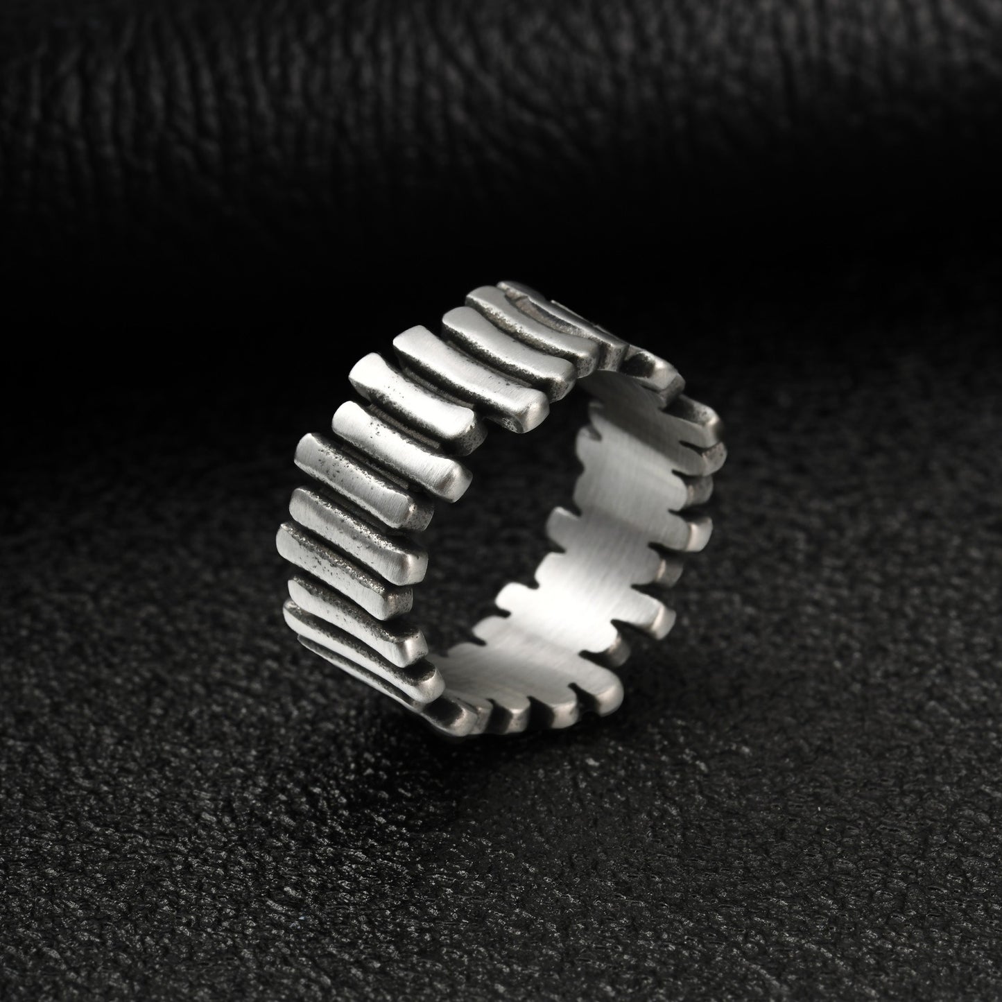 Kemstone Stainless Steel Ribbed Ring for Men Structured Band RC-1147S