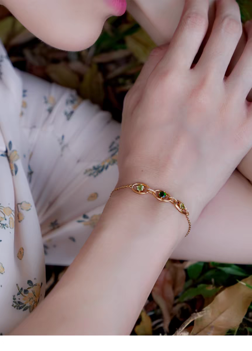 Pulsera Nomeolvides de diseño original artesanal de Kemstone | Plata de ley 925 | Fluorita transparente y piedra de oliva | Elegante pulsera de inspiración vintage para mujer