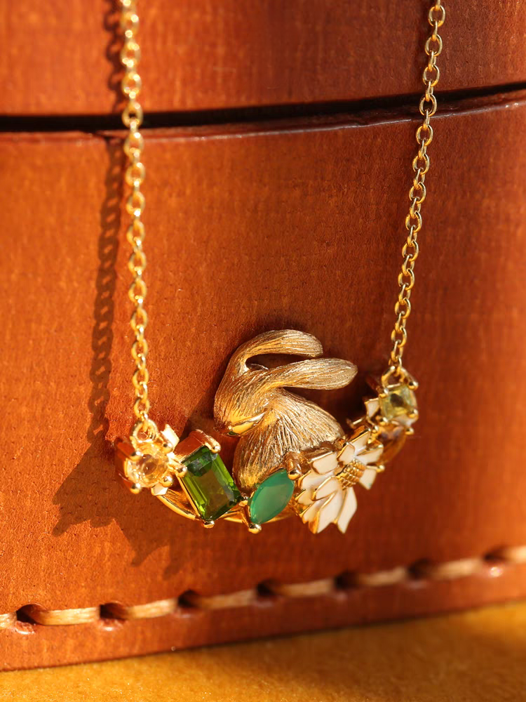 BEFINE Rabbit Necklace – Gold-Plated 925 Sterling Silver | Green Gemstone & Enamel Daisy Pendant | Healing Jewelry by Kemstone