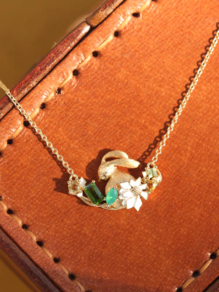 BEFINE Rabbit Necklace – Gold-Plated 925 Sterling Silver | Green Gemstone & Enamel Daisy Pendant | Healing Jewelry by Kemstone