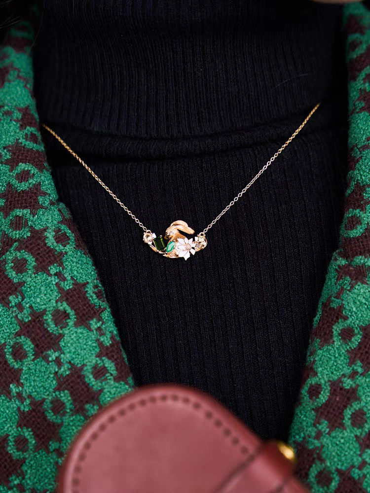 BEFINE Rabbit Necklace – Gold-Plated 925 Sterling Silver | Green Gemstone & Enamel Daisy Pendant | Healing Jewelry by Kemstone