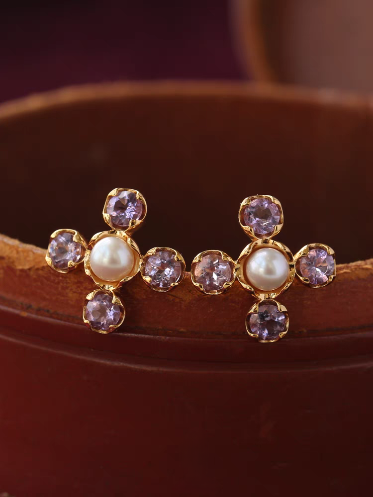 Pendientes Kemstone de diseño original, hechos a mano, con trébol de cuatro hojas, amatista y perla - Elegantes pendientes florales en plata 925