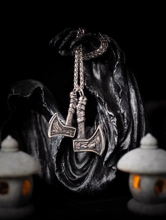 Kemstone "Leviathan Axes" Viking Double Axe Pendant Necklace – Titanium Steel NWN-603601