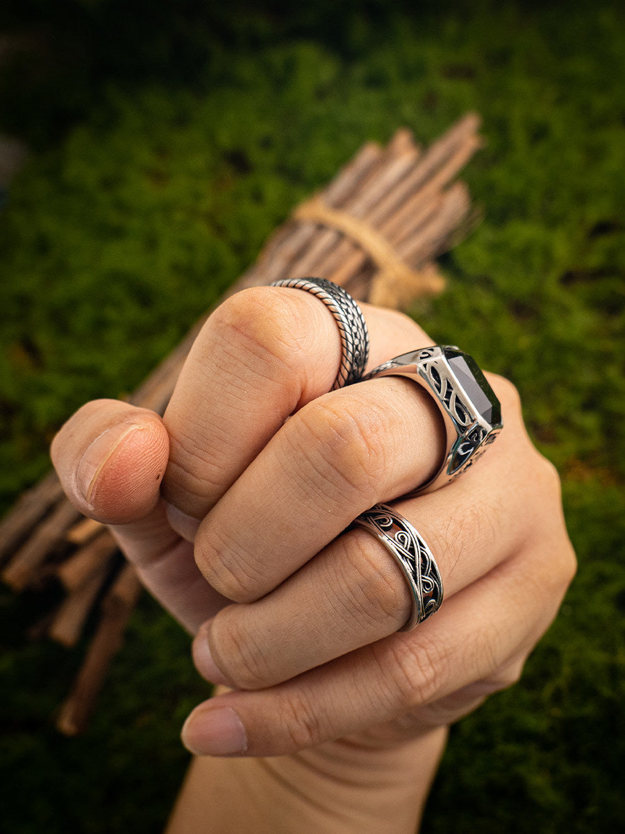 Kemstone Openwork Pattern Ring – Titanium Steel 6MM for Men & Women NW-JZ245