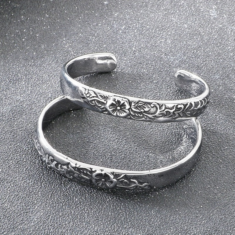 Kemstone Vintage Floral Engraved Titanium Steel Cuff Bracelet – Open Design for Men & Women KB209296-LU