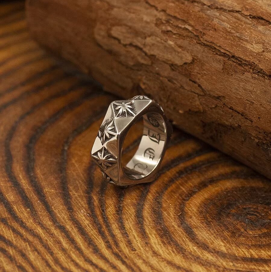 Kemstone Titanium Steel Eight Point Star Ring – Vintage Geometric Texture NW-JZ068