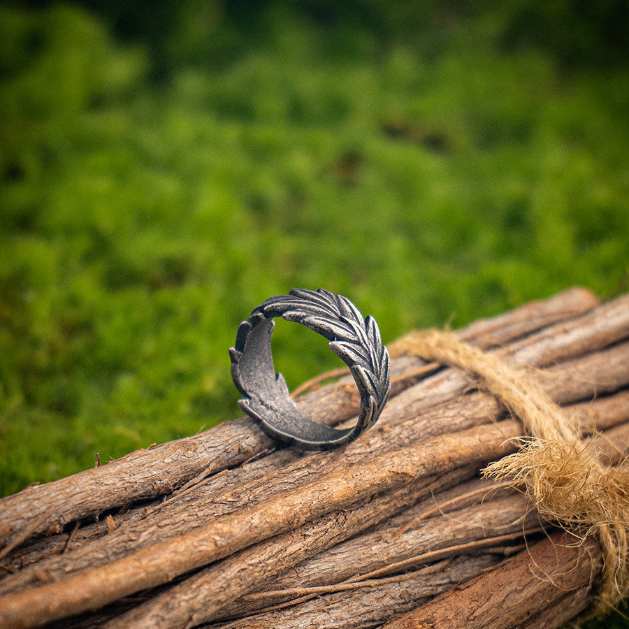 Kemstone Titanium Steel Leaf Ring for Men Vintage NW-JZ248