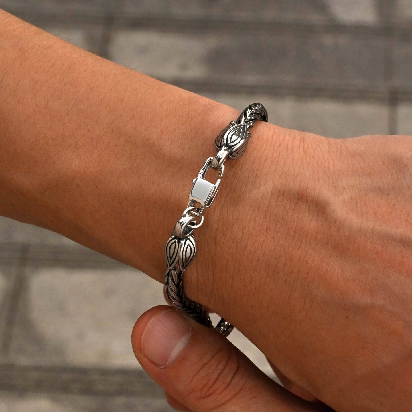 Kemstone Men’s Stainless Steel Dragon Bone Chain Bracelet – Silver Hip Hop Style BR-2710