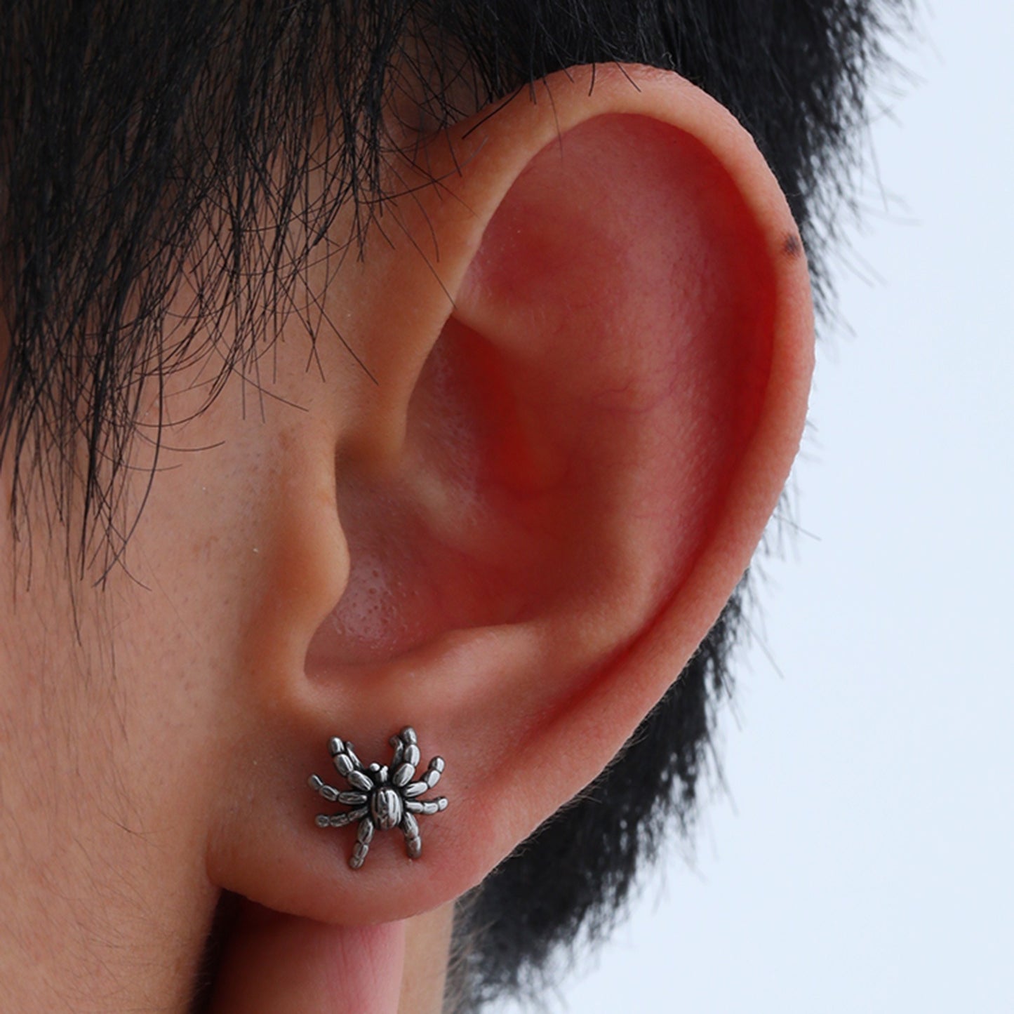Kemstone Men’s Stainless Steel Spider Stud Earring – Silver ES-460