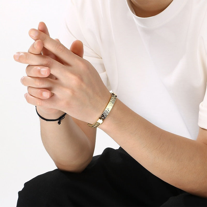 Kemstone ID Plate Bracelet for Men Titanium Steel Curved Bar Textured Chain KB211647-KFC
