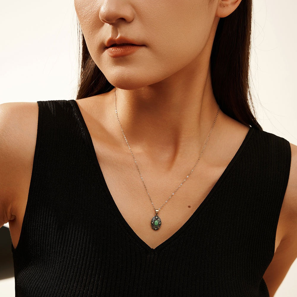 Kemstone 925 Sterling Silver Turquoise Oval Pendant Necklace for Women Vintage Oxidized GMN45