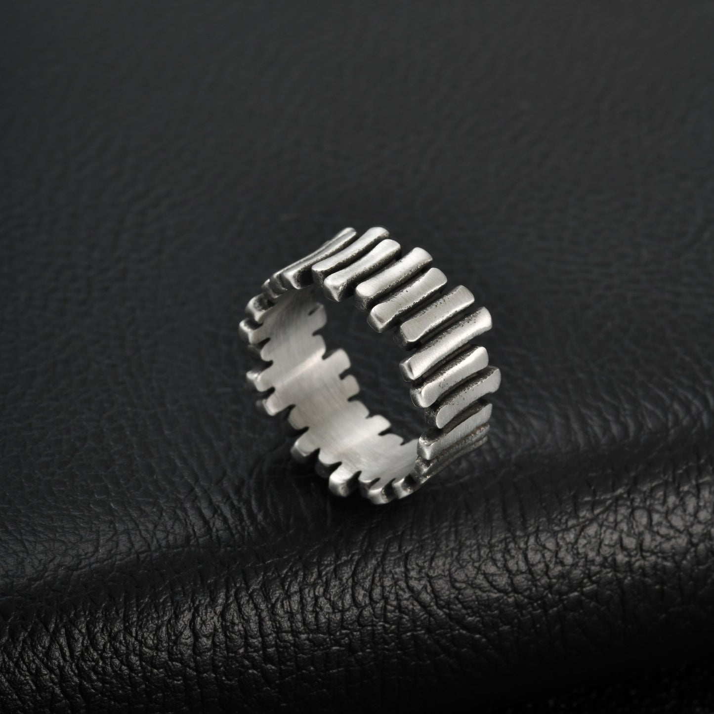 Kemstone Stainless Steel Ribbed Ring for Men Structured Band RC-1147S
