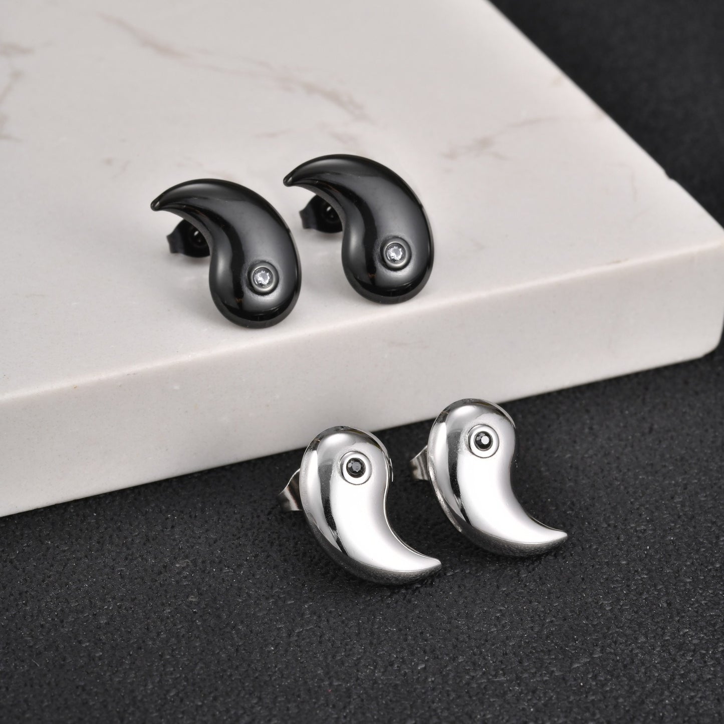 Kemstone Stainless Steel Bagua Yin Yang Cubic Zirconia Pendant Necklace for Men Women Black Silver Geometry CN-154